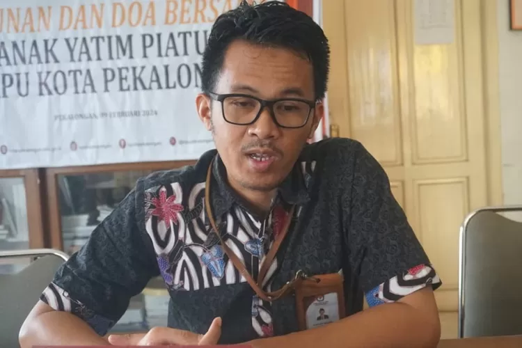 Ketua KPU Kota Pekalongan, Fajar Randi Yogananda mengungkapkan suara Golkar mendominasi Pemilu 2024 di wilayahnya.  (dok)