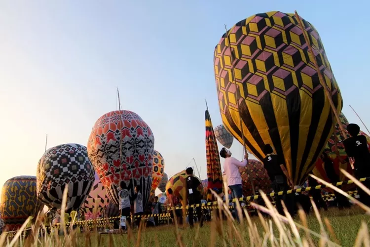 Festival Balon Udara Pekalongan