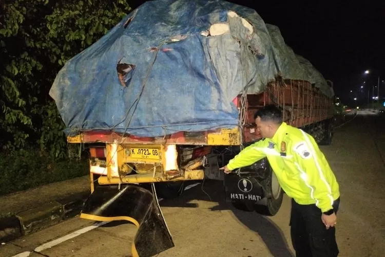 Ini Daftar Nama Korban Kecelakaan Tol Jalur B Semarang - Batang - Ayo ...