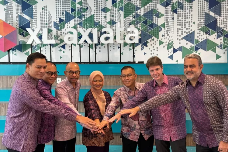 Rapat Umum Pemegang Saham Tahunan PT XL Axiata Tbk (XL Axiata) 2024 antara lain menghasilkan perubahan susunan direksi dan komisaris. (dok XL Axiata.)
