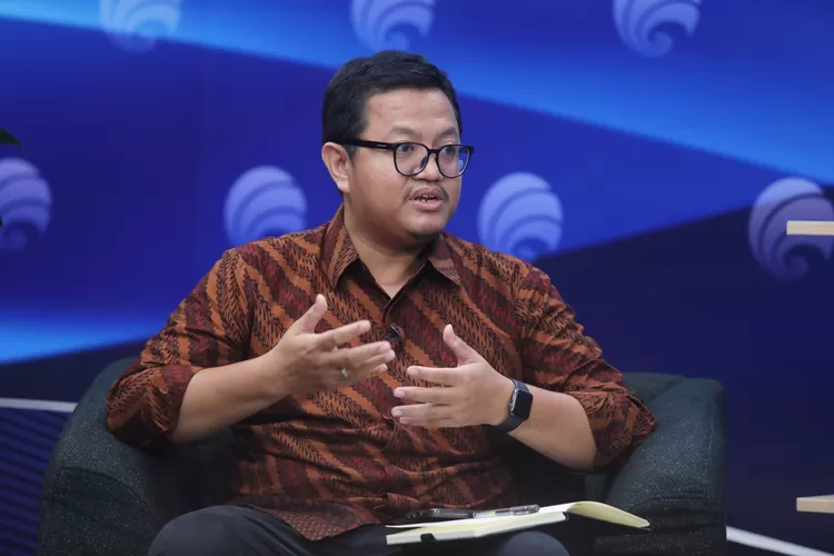 Direktur Ekonomi Digital CELIOS, Nailul Huda  saat dialog Forum Merdeka Barat 9 (FMB9) dengan tema "Literasi Digital Hadapi Artificial Intelligence", Senin 6 Mei 2024. (dok FMB 9.)
