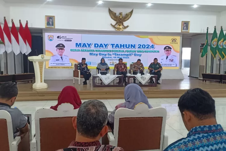Dialog dalam rangka peringatan may day tahun 2024 di Tumenggung Bahurekso Kamis 16 Mei 2024.  (Edi prayitno/kontributor kendal)