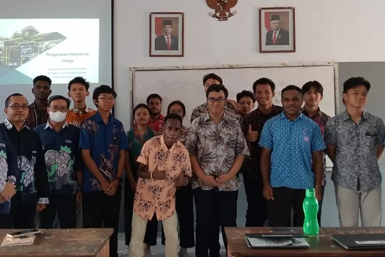 Dosen FTIK USM Kenalkan Teknologi Internet of Things