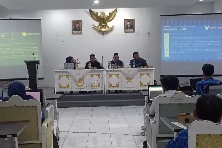 Baperlitbang gelar kegiatan pelatihan Manajemen Risiko Indeks (MRI) di gedung Abdi Praja.  (Edi prayitno/kontributor kendal)