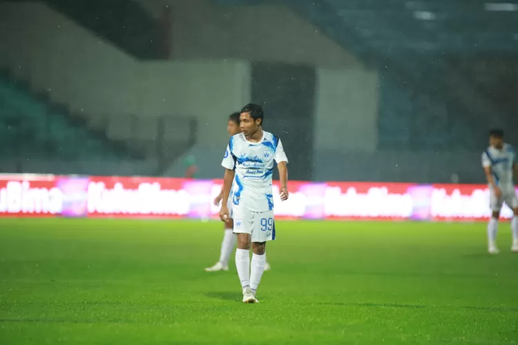 Perjalanan karier Evan Dimas dengan PSIS Semarang sudah selesai karena kontraknya tidak diperpanjang.  (PSIS)