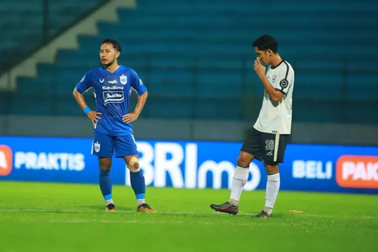 Gian Zola sudah tidak lagi berseragam PSIS Semarang.  (PSIS)