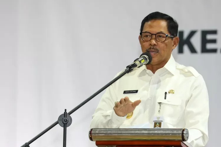 Penjabat (Pj) Gubernur Jawa Tengah,  Nana Sudjana menegaskan kepada seluruh aparatur sipil negara (ASN) di Provinsi Jawa Tengah agar bersikap netral dalam perhelatan Pilkada serentak 2024.  (dok Humas Jateng.)