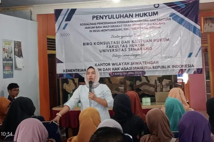 BKBH FH USM Beri Penyuluhan Hukum ke Masyarakat Adat Suku Kalang Kendal