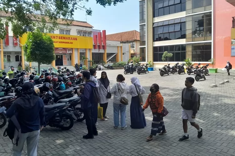 Jurusan Favorit SMK Negeri 7 Semarang di PPDB 2024 (Ayosemarang.com/ Audrian Firhannusa)