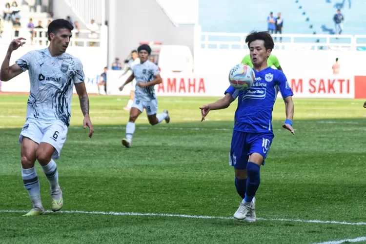 Taisei Marukawa saat masih bermain untuk PSIS Semarang. Marukawa musim depan sudah berganti klub.  (Ayosemarang.com/ Audrian Firhannusa)