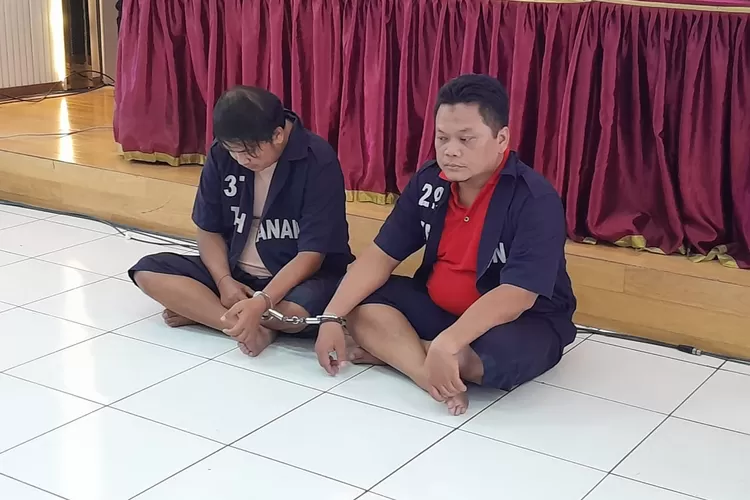 Dua DC di Semarang yang diamankan polisi. Mereka menarik kendaraan nasabah secara paksa.  (Ayosemarang.com/ Audrian Firhannusa)