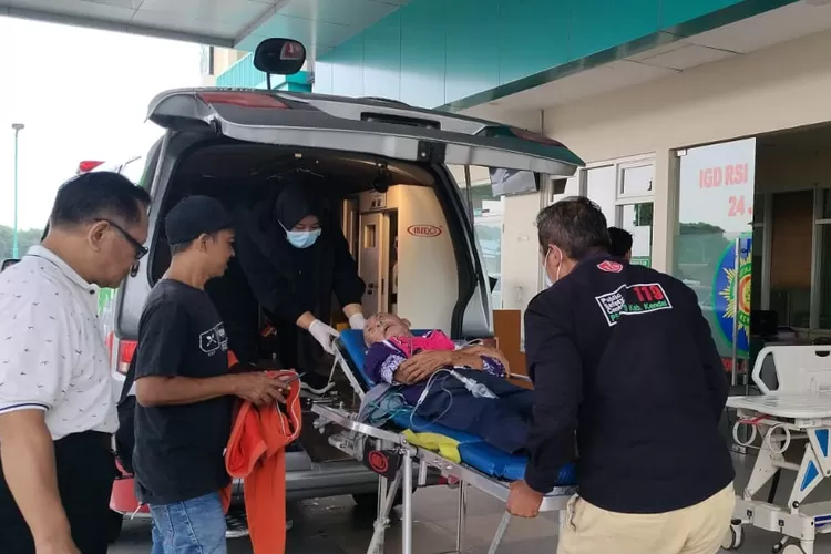 Satu jamaah haji Kendal langsung dirujuk ke RSI Muhammadiyah Weleri Kendal setelah tiba di tanah air.  (Dokumen)