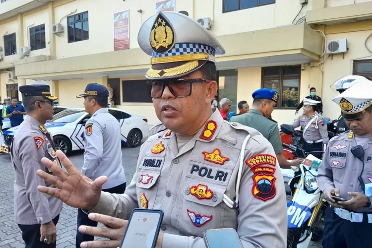 Kasatlantas Polrestabes Semarang AKBP Yunaldi menyampaikan jika pihaknya akan menggelar Operasi Candi 2024.  (Ayosemarang.com/ Audrian Firhannusa)