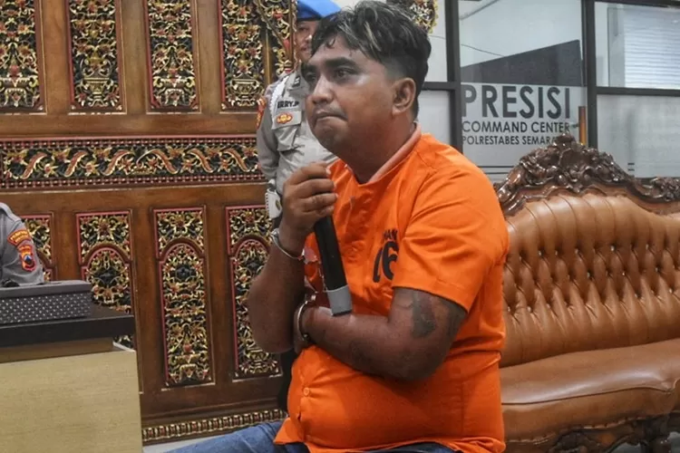Imam Prasetyo, penembak kucing di Krobokan Semarang dengan menggunakan senjata Air Soft Gun. Imam langsung ditahan polisi.  (Ayosemarang.com/ Audrian Firhannusa)