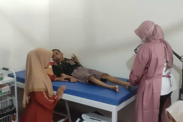 Unit layanan terapi untuk penyandang disabilitas dibuka di Kantor Dinas Sosial Kendal.  (edi prayitno/kontributor kendal)