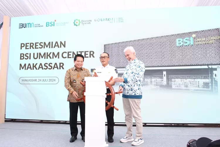 Resmikan UMKM Center Makassar