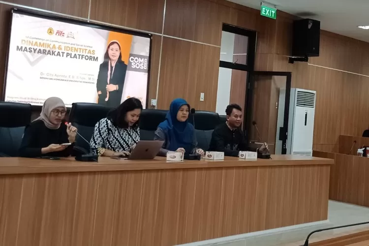Prodi Ilmu Komunikasi USM Gelar Comsos 2024