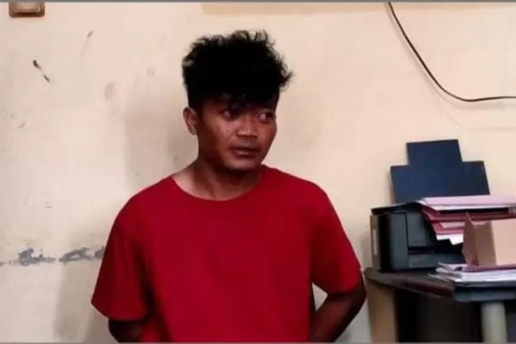 Tersangka pembunuhan anak kandung yang berusaha dua bulan. (Istimewa)