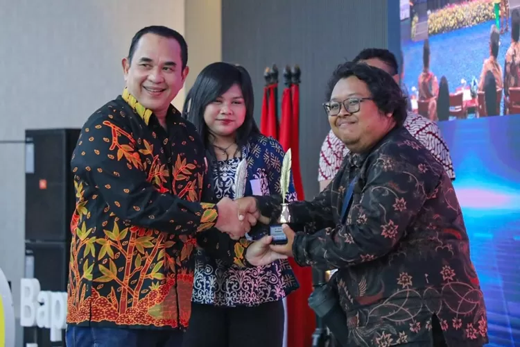 Semarak Anugerah Jurnalistik MH Thamrin 2024 Dihadiri Langsung Ketum PWI Pusat