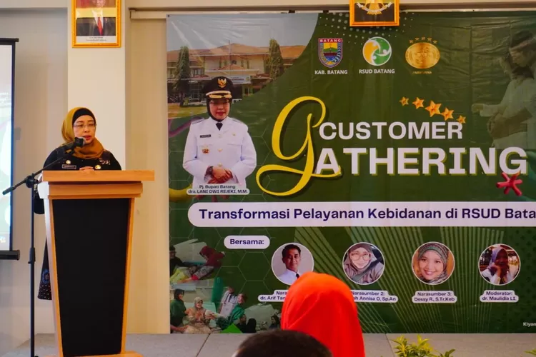 Pj Bupati Batang Lani Dwi Rejeki saat memberikan sambutan. (Muslihun kontributor Batang)