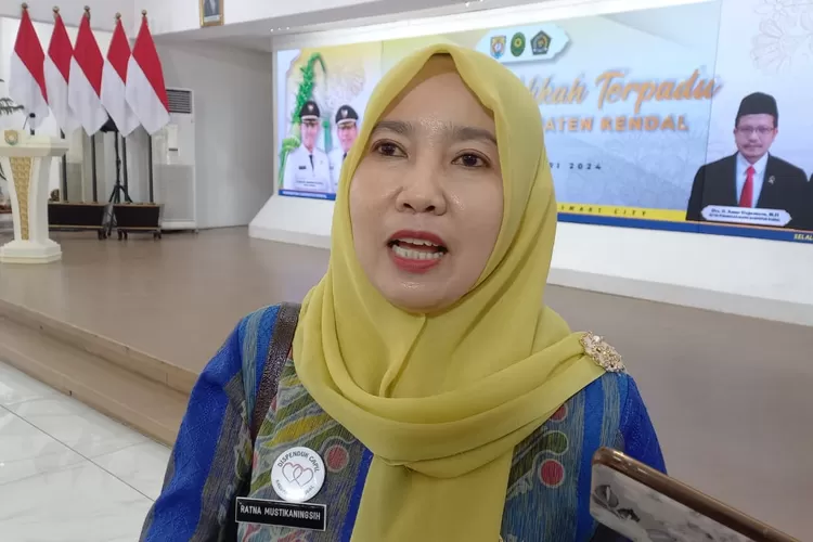 &nbsp;  Kepala Disdukcapil Kendal, Ratna Mustikaningsih.  (dokumen)