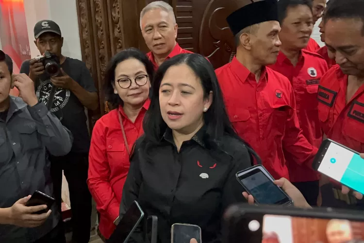 Ketua PDIP Pusat, Puan Maharani usia mengkonsolidasi dukungan kader PDIP untuk pemenangan Cagub dan Cawagub Jateng. (Ayosemarang.com/ Audrian Firhannusa)