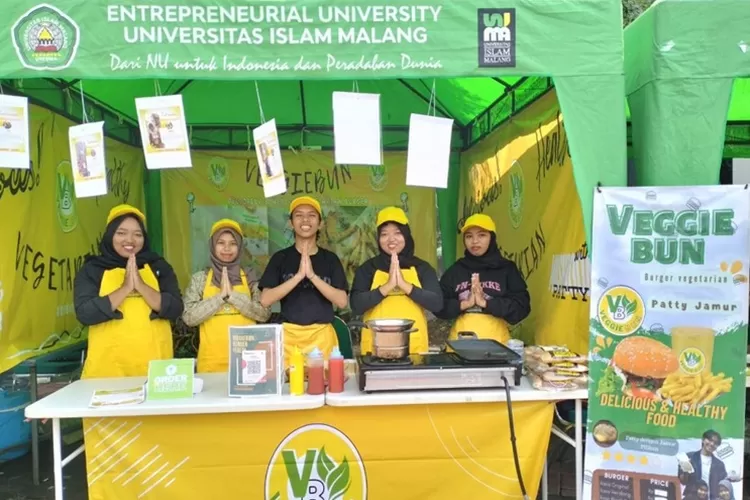 Veggie Buger Unisma Dapat Dana Usaha dari Kemendikbudristekdikti