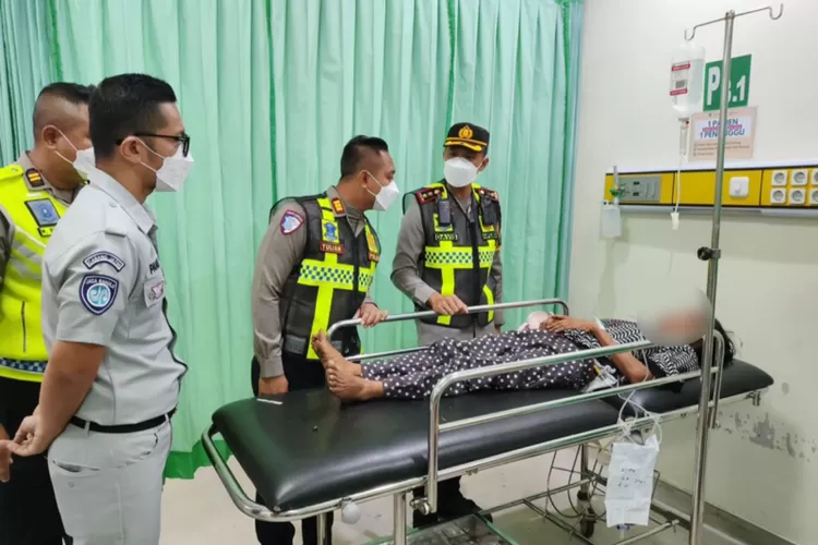 Jasa Raharja jamin seluruh penumpang minibus yang mengalami kecelakaan di Tol Pasuruan-Probolinggo.