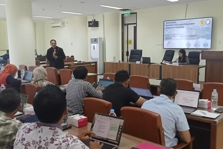 Mahasiswa USM Ikut Coaching Clinic Pilmapres 2024