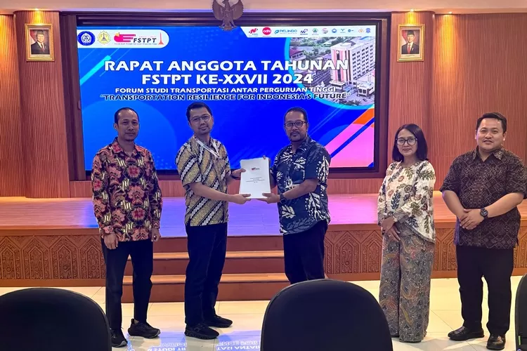 Andyka Kusuma Apresiasi Peran USM dalam Simposium FSTPT XXVII