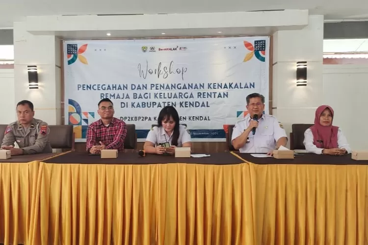 Workshop pencegahan dan penanganan kenakalan remaja di Aula kecamatan weleri.  (edi prayitno/kontributor Kendal)