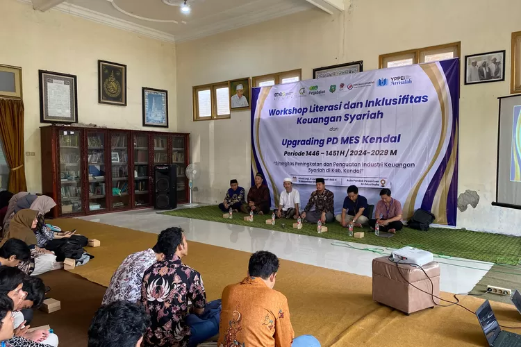 Workshop Literasi dan Inklusifitas Keuangan Syariah untuk pengurus MES Kendal 2024-2029.  (edi prayitno/kontributor kendal)