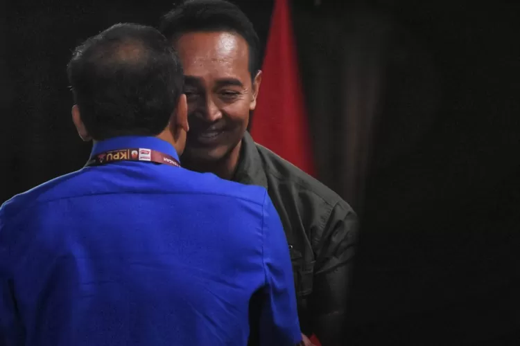 Dua Cagub Jateng Ahmad Luthfi dan Andika Perkasa. Pilkada Jateng dinilai rawan intervensi aparat. (Ayosemarang.com/ Audrian Firhannusa)