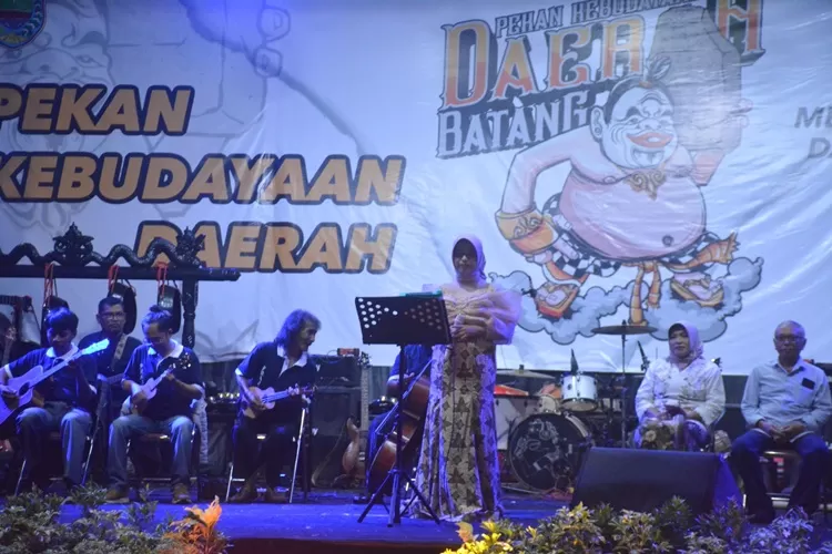 Kelompok musik keroncong Prajanada di Pekan Kebudayaan Daerah 2024.  (Istimewa)