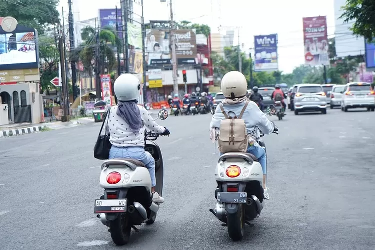 Tips Berpergian Liburan Natal dan Tahun Baru Menggunakan Motor
