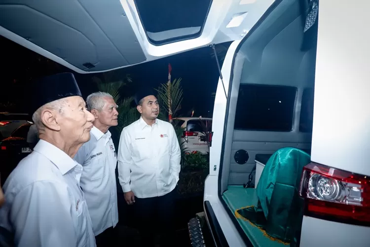 Wagub Jateng Luncurkan Dua Unit Mobil Jenazah Gratis