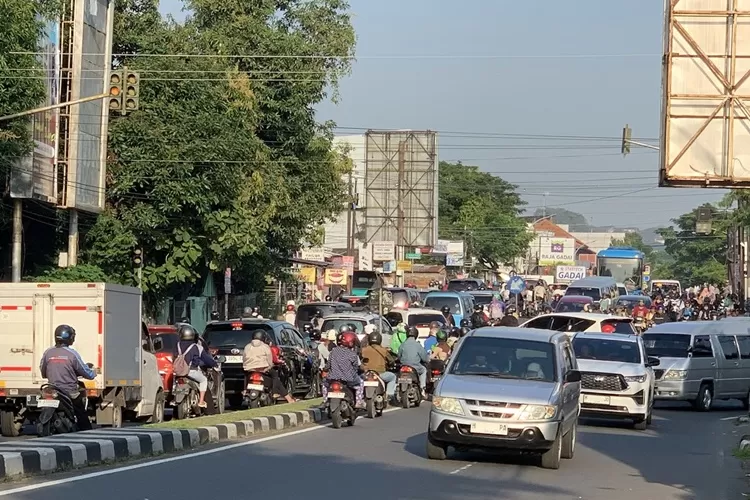 Tips Aman Berkendara saat Bulan Ramadhan