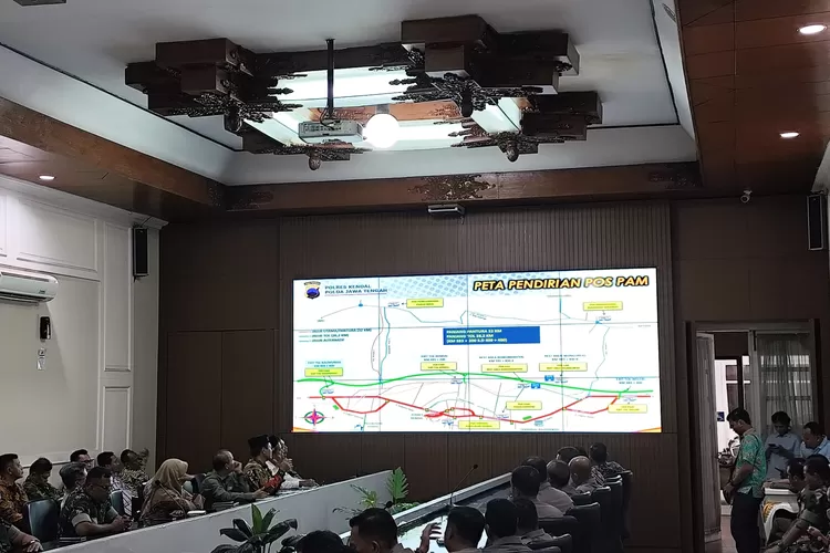 Rapat koordinasi persiapan arus mudik lebaran 1446 H.  (edi prayitno/kontributor kendal)