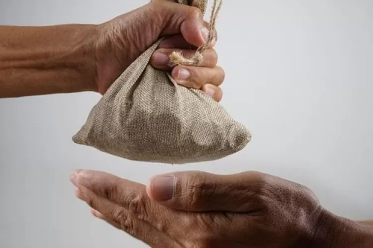 Daftar asnaf zakat  golongan penerima zakat. (baznas.go.id)