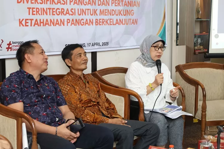 Wakil Rektor I USM, Prof Dr Ir Sri Budi Wahjuningsih MP.