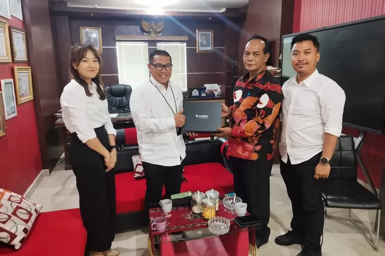 Telkom Semarang mempererat kerja sama strategis dengan Dinas Komunikasi dan Informatika (Diskominfo) Kota Semarang dalam upaya mengakselerasi digitalisasi layanan publik. (Dok.)