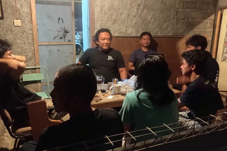 Komunitas pecinta vespa saat berkumpul jelang Pesanggrahan Fest II 2025.  (dokumen)