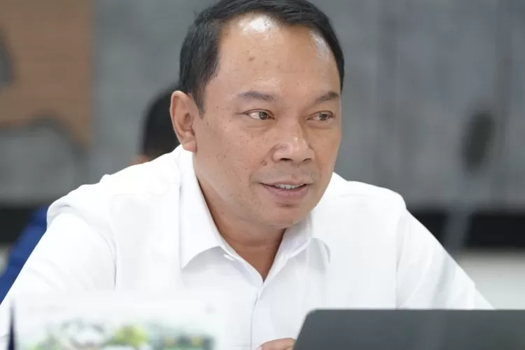 Rivan Achmad Purwantono pimpin Jasa Marga catat laba inti Rp1,9 T di Semester I 2025, tumbuh 7,1% lewat efisiensi dan strategi tepat.