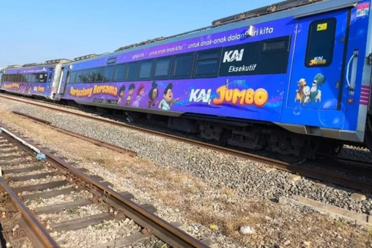 KA Argo Bromo Anggrek yang anjlok di Subang. (humas daop 3 cirebon)