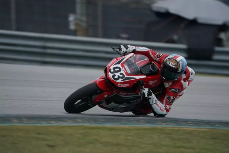 Fadillah Arbi Aditama Debut di GP Moto3
