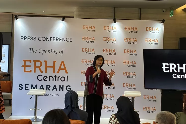 dr. Norita Sembada, Managing Director ERHA Clinic Group, menyatakan kehadiran ERHA Central Semarang merupakan bentuk komitmen dalam menjawab kebutuhan masyarakat Semarang akan solusi dermatologi yang lebih komprehensif dan personal.  (Dok.)