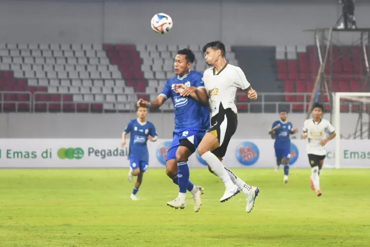 PSIS Semarang saat lawan Persiku Kudus. Dua laga awal PSIS dilalui dengan hasil buruk. (Ayosemarang.com/ Audrian Firhannusa)