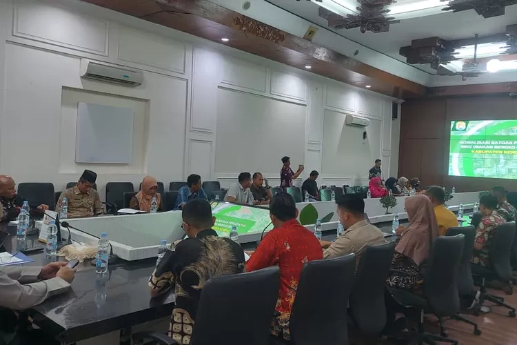 rapat sosialisasi dan pembentukan satgas MBG di Kendal. (dokumen)
