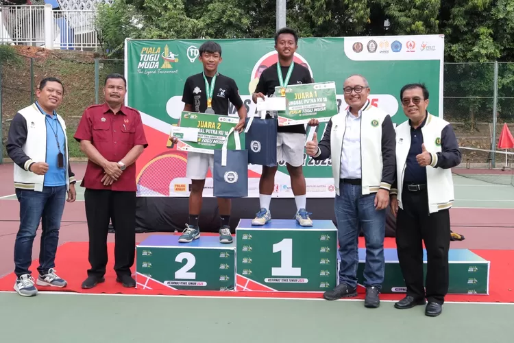 Closing ceremony kejuaraan nasional (kerjunas) "Tugu Muda Cup 2025" di GOR Jatidiri Semarang pada Jumat (17/10/2025). (Dok.)