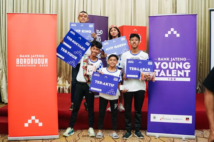 Para peserta saat menjalani seleksi Bank Jateng Young Talent 2025 di Stadion Jatidiri Semarang dan menjalani bootcamp. (dok.)